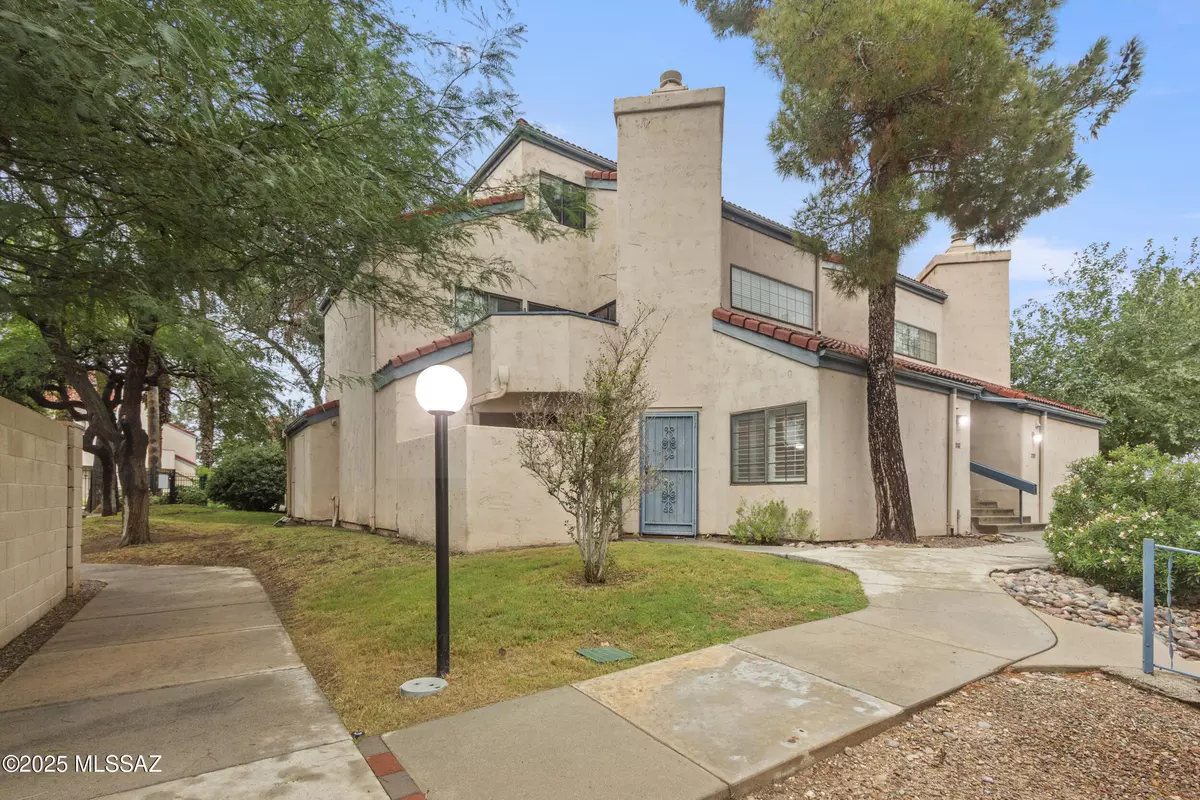 Tucson, AZ 85719,4281 N River Grove CIR #APT 118