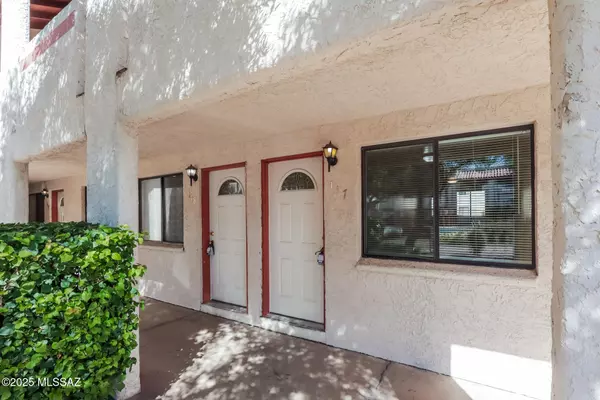 Tucson, AZ 85705,455 W Kelso ST #117
