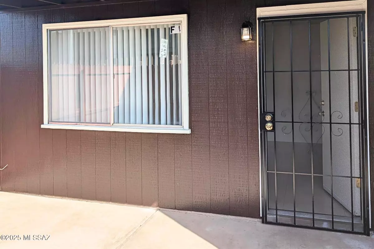 Tucson, AZ 85716,2625 N Alvernon WAY #F4