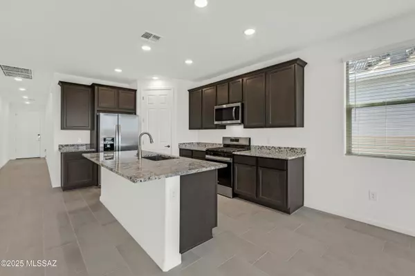 Vail, AZ 85641,10096 S Arnold Ranch CT