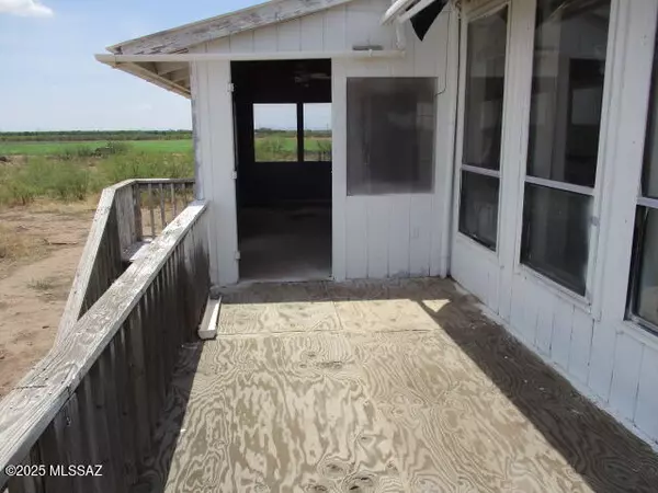 Elfrida, AZ 85610,10478 Jones AVE