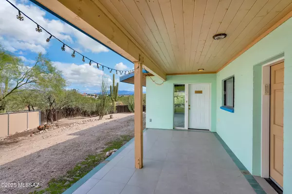 Tucson, AZ 85745,202 Sentinel Peak RD