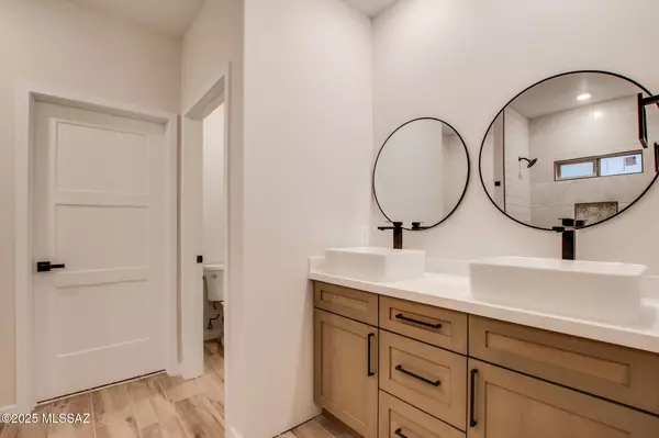 Tucson, AZ 85746,3272 W Athenee CT