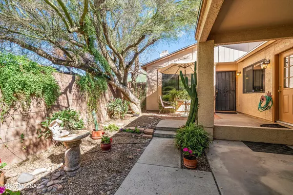 Tucson, AZ 85745,2596 N Ironwood Ridge DR