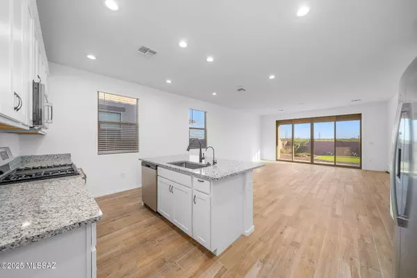 Red Rock, AZ 85145,21711 E Holstein WAY