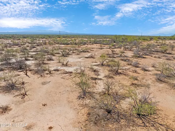 Tucson, AZ 85735,0000 LOT 63 TUCSON WEST R S 2/81