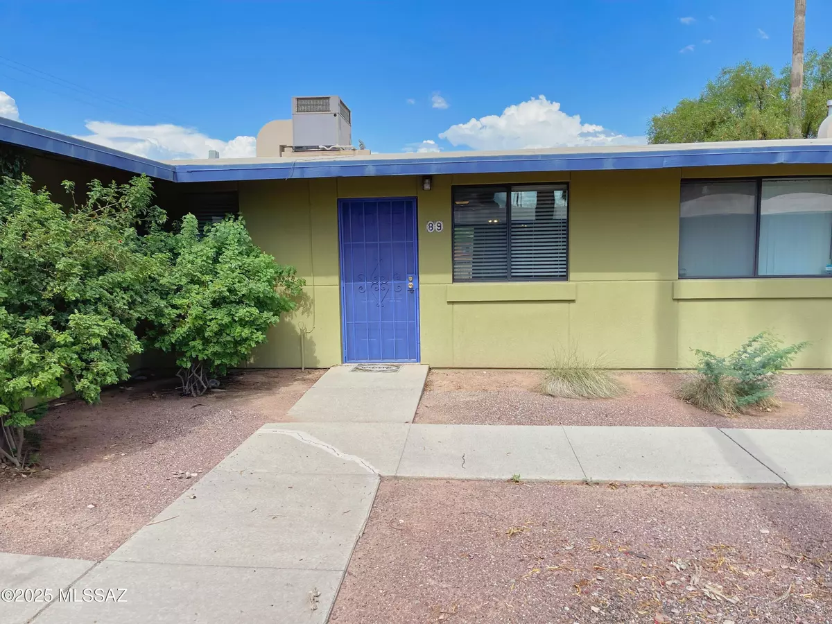 Tucson, AZ 85745,350 N Silverbell RD #89