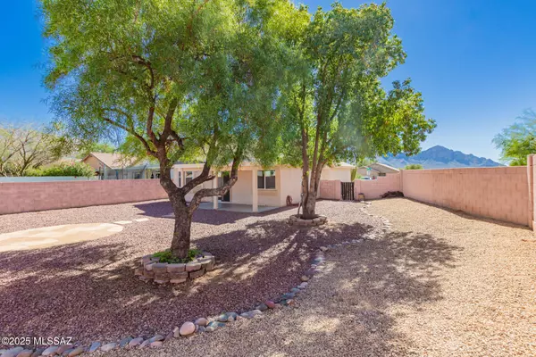 Oro Valley, AZ 85755,2537 E Chisel CT