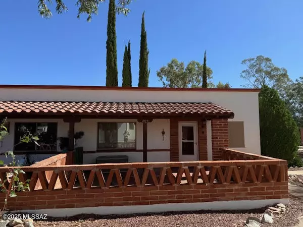 Green Valley, AZ 85614,469 S Paseo Lobo #D