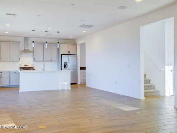 Vail, AZ 85641,10081 S Moonlit Riverwalk TRL