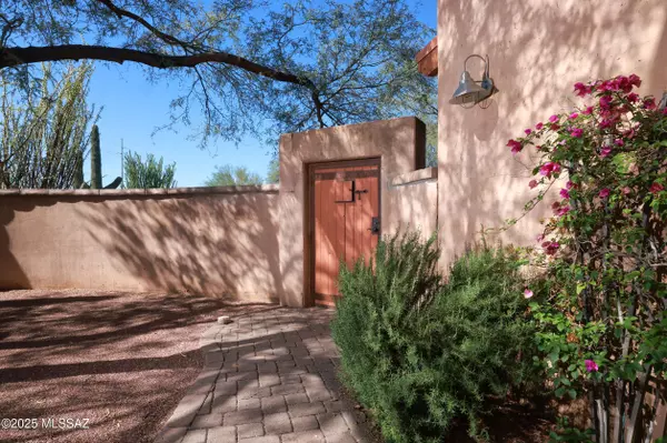 Tucson, AZ 85719,3208 N Avia Ricca Pl