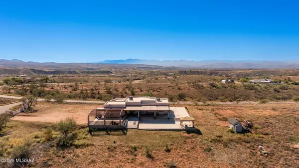 Nogales, AZ 85621,91 Lake Patagonia RD