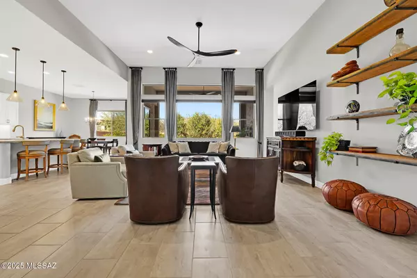 Oro Valley, AZ 85755,13385 N Cape Marigold DR