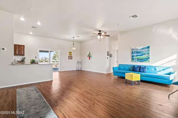 Sonoita, AZ 85637,105 Los Encinos RD