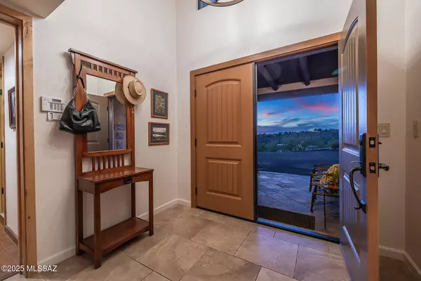 Tucson, AZ 85750,5112 N Fort Buchanan TRL