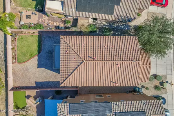 Sahuarita, AZ 85629,1007 E MOUNT SHIBELL DR