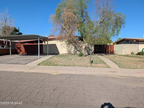 138 W 5th AVE, San Manuel, AZ 85631