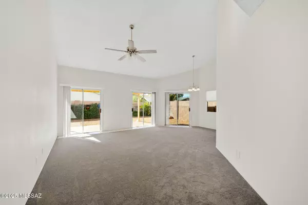 Tucson, AZ 85742,2913 W Yorkshire ST