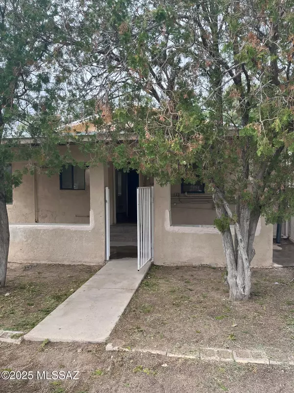 345 E Teton RD #2, Tucson, AZ 85756