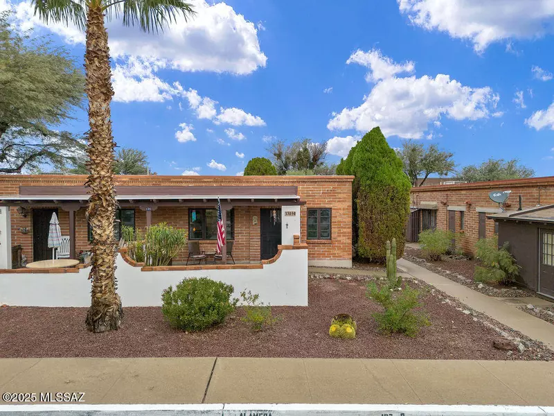 136 W Camino Alameda #B, Green Valley, AZ 85614