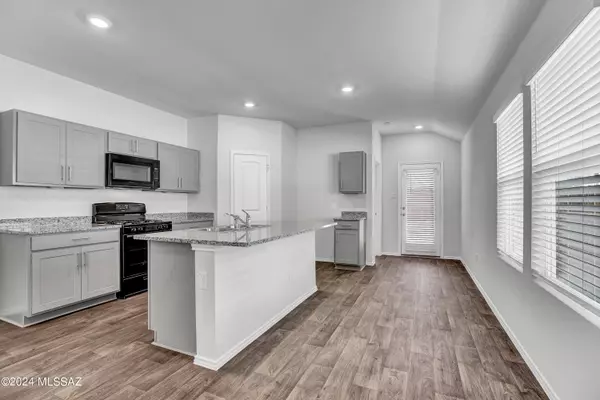 Tucson, AZ 85756,6184 E Campolina TRL