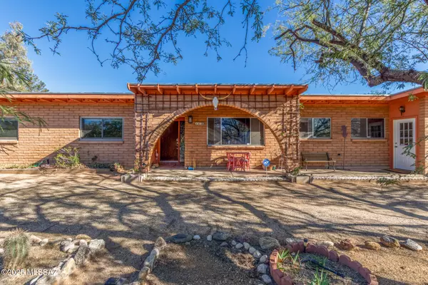 Tucson, AZ 85749,4180 N Bidahochi DR