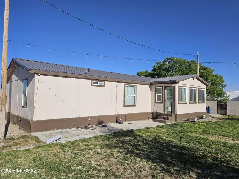 2691 E Sandy WAY, Willcox, AZ 85643