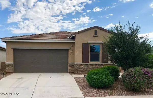6623 E Via Jardin Verde, Tucson, AZ 85756