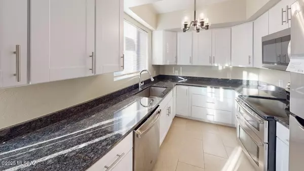 Tucson, AZ 85713,2921 W Saint Tropaz AVE #1