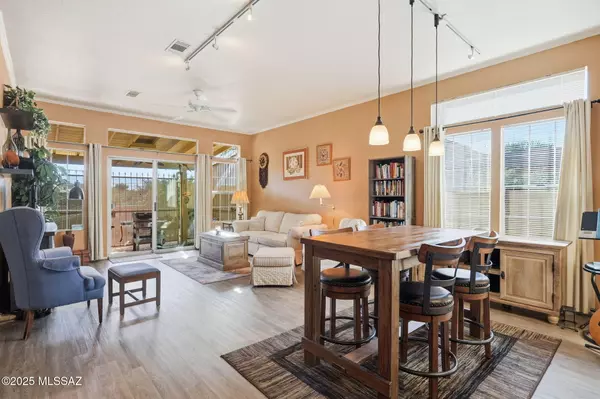 Green Valley, AZ 85614,567 W Parkwood CT