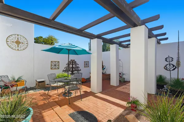 Tucson, AZ 85750,7145 E Sabino Vista CIR