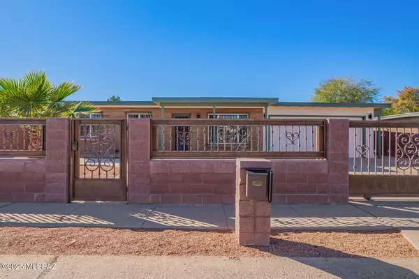 Tucson, AZ 85706,2132 E Montana DR