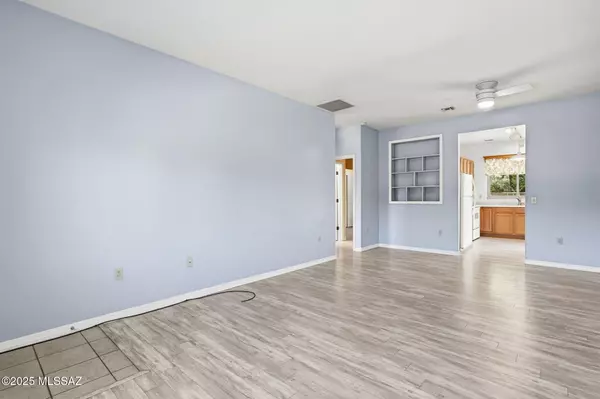 Green Valley, AZ 85614,3956 S Calle Viva