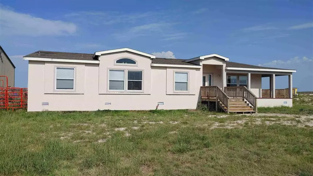 173668 E County Road 46, Shattuck, OK 73858