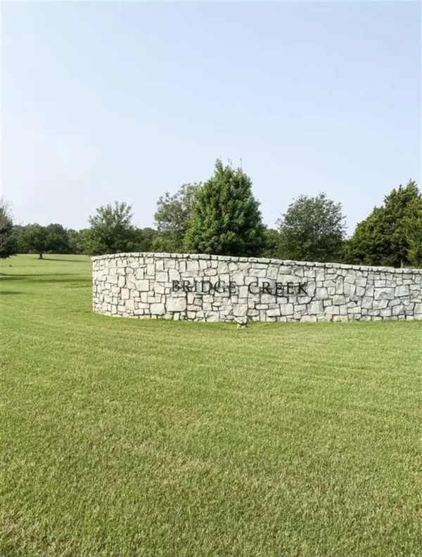 Enid, OK 73703,31 Oak Bridge Lane