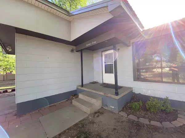 Woodward, OK 73801-4216,1420 19th St