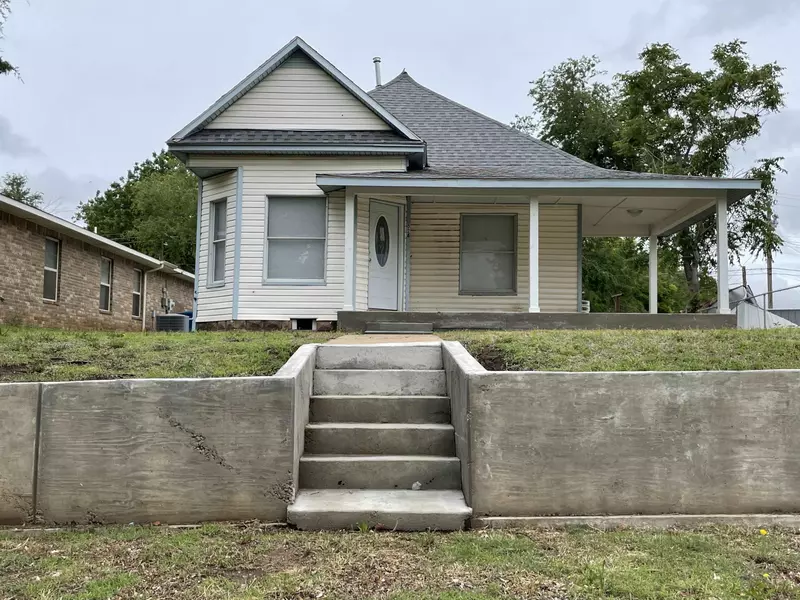 624 E Maine St, Enid, OK 73701