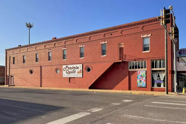 Hennessey, OK 73742,101 S Main