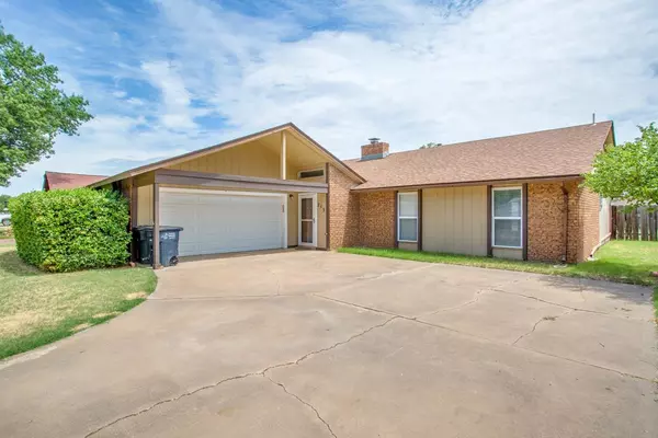 Enid, OK 73703,213 Rose Tree Ln