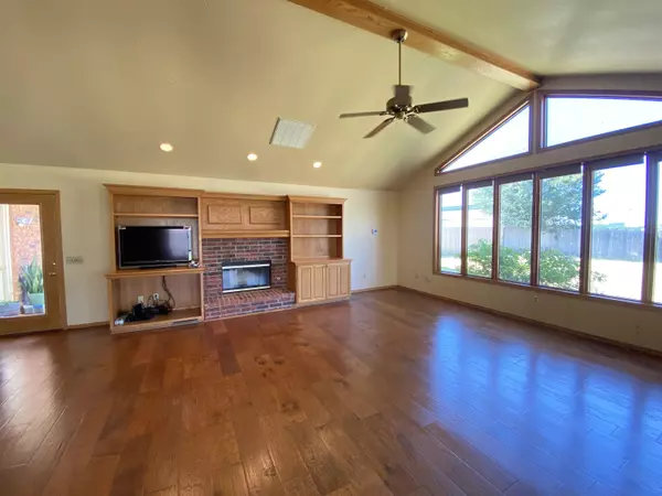 Woodward, OK 73801,3436 Robin Dr