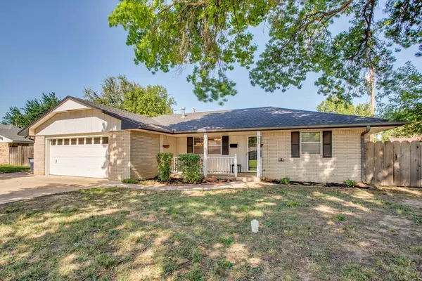 Enid, OK 73703,131 S Hoover