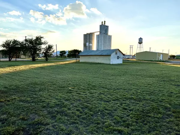 Hooker, OK 73945,Highway 54