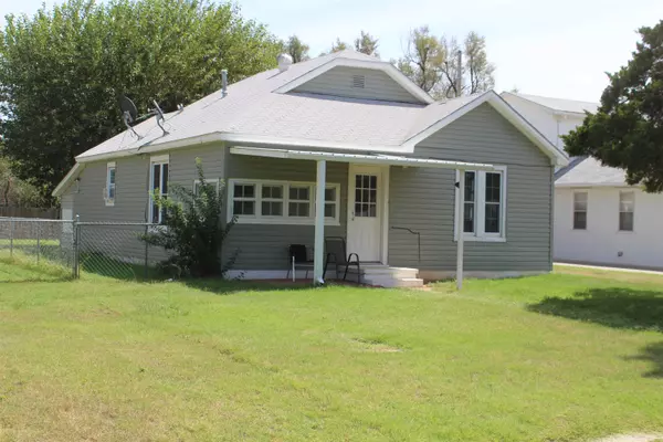Woodward, OK 73801,1512 5th St