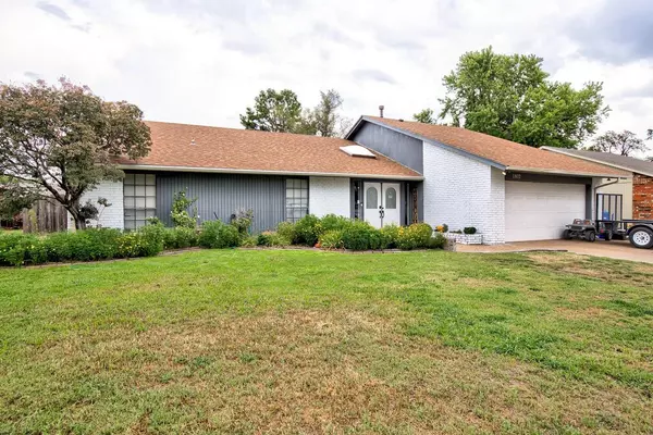 Enid, OK 73703,1802 Denim