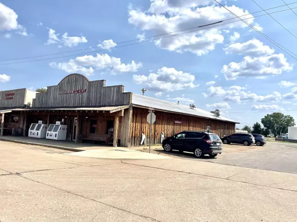 Freedom, OK 73842,1108 Main