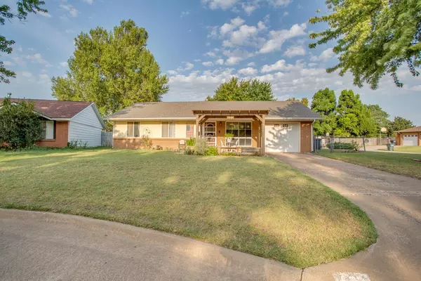 Enid, OK 73703,622 N Harding