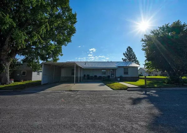 Shattuck, OK 73858,208 N Summer St