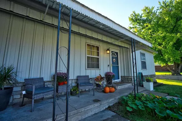 Shattuck, OK 73858,208 N Summer St