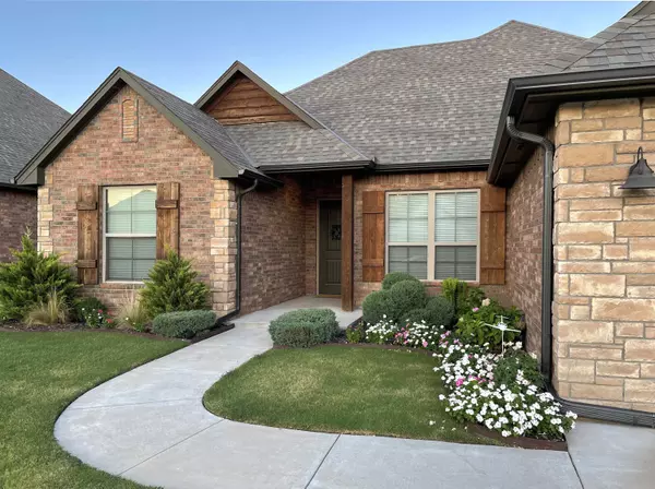 Enid, OK 73703,919 Stonebridge Village