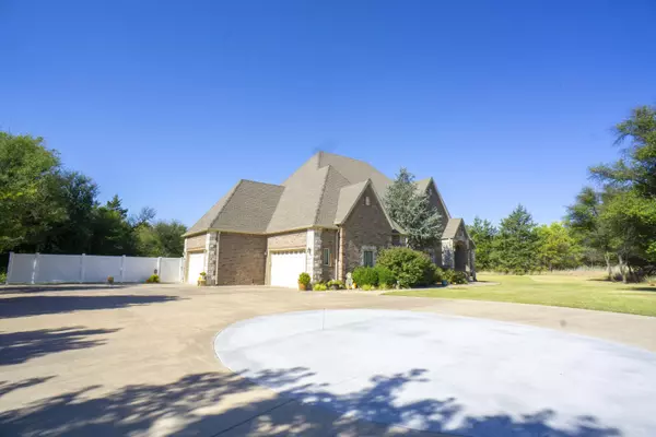 Woodward, OK 73801,5283 State Highway 34c Lot 4